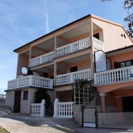 Duga Luka Apartment *