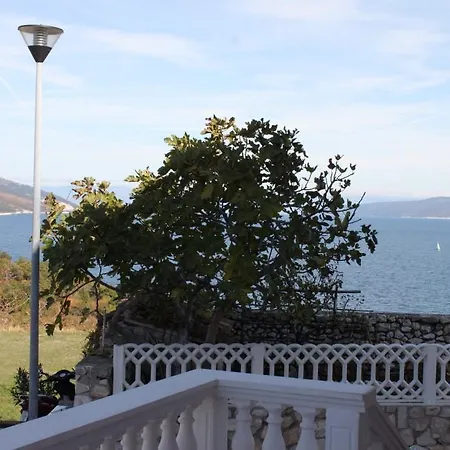 Duga Luka Apartment *